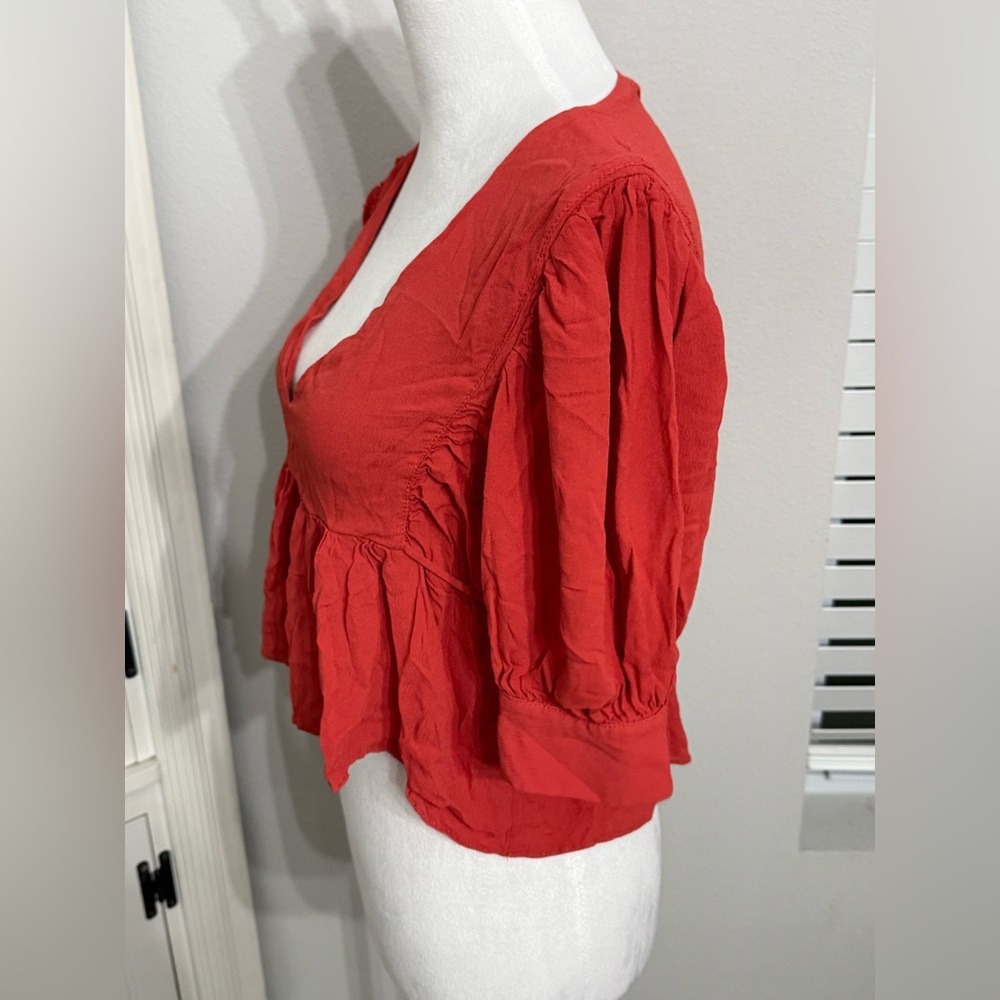 NV -Red V-Neck Ruffle Top - Picture 4 of 6